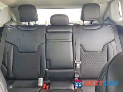 Zdjęcie 10 z 13 samochodu: 2019 JEEP COMPASS LATITUDE VIN:3C4NJDBB0KT695952 - miniatura