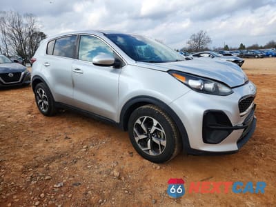 Czwarte zdjęcie samochodu z boku: 2020 KIA SPORTAGE LX VIN:KNDPM3AC6L7651335 - miniatura