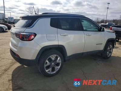 Trzecie zdjęcie samochodu z tyłu: 2019 JEEP COMPASS LIMITED VIN:3C4NJDCB0KT817708 - miniatura