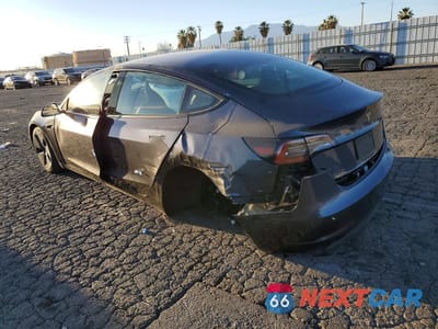 Drugie zdjęcie samochodu z przodu: 2023 TESLA MODEL 3 VIN:5YJ3E1EAXPF687277 - miniatura
