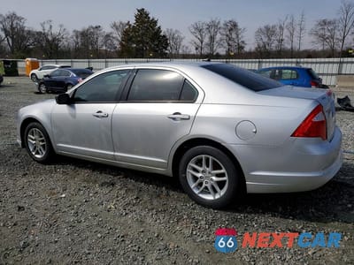 Drugie zdjęcie samochodu z przodu: 2012 FORD FUSION S VIN:3FAHP0GA3CR117854 - miniatura