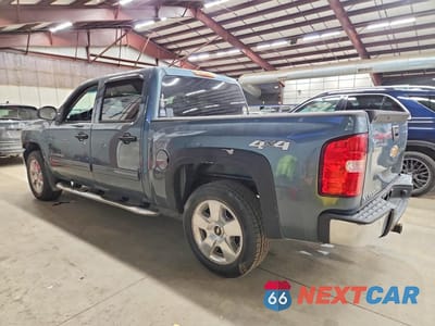 Drugie zdjęcie samochodu z przodu: 2011 CHEVROLET SILVERADO K1500 LT VIN:3GCPKSE34BG375024 - miniatura