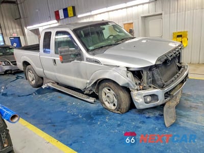 Czwarte zdjęcie samochodu z boku: 2012 FORD F250 SUPER DUTY VIN:1FT7X2B66CEA96392 - miniatura