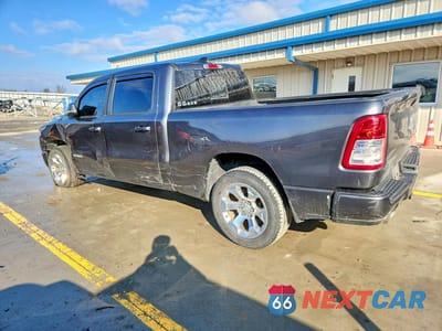 Drugie zdjęcie samochodu z przodu: 2019 RAM 1500 BIG HORN VIN:1C6SRFMT1KN703139 - miniatura