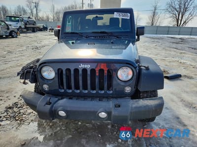 Piąte zdjęcie samochodu w środku: 2017 JEEP WRANGLER SPORT VIN:1C4AJWAG9HL610652 - miniatura