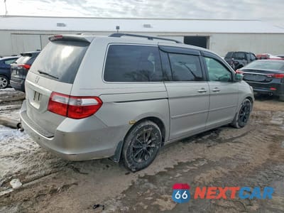 Trzecie zdjęcie samochodu z tyłu: 2006 HONDA ODYSSEY TOURING VIN:5FNRL38836B016536 - miniatura