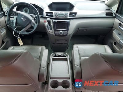 Zdjęcie 8 z 13 samochodu: 2015 HONDA ODYSSEY EXL VIN:5FNRL5H62FB122910 - miniatura