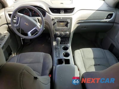 Zdjęcie 8 z 12 samochodu: 2017 CHEVROLET TRAVERSE LT VIN:1GNKRHKD6HJ280615 - miniatura