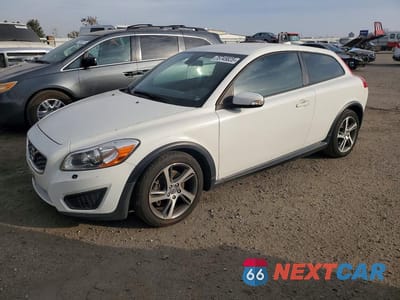 2013 VOLVO C30 T5 YV1672MK3D2309706 - główne zdjęcie licytacji z USA - miniatura
