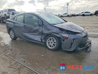 Czwarte zdjęcie samochodu z boku: 2019 TOYOTA PRIUS LE VIN:JTDKARFU2K3095540 - miniatura