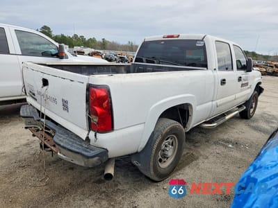 Trzecie zdjęcie samochodu z tyłu: 2007 CHEVROLET SILVERADO C2500 HEAVY DUTY VIN:1GCHC23D37F156285 - miniatura