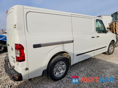 Trzecie zdjęcie samochodu z tyłu: 2020 NISSAN NV 1500 DELIVERY VAN VIN:1N6BF0KM6LN802354 - miniatura
