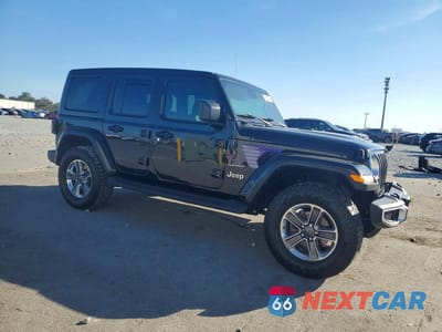 Czwarte zdjęcie samochodu z boku: 2021 JEEP WRANGLER UNLIMITED SAHARA VIN:1C4HJXEG1MW739489 - miniatura