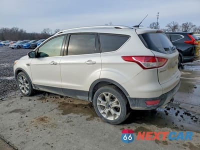 Drugie zdjęcie samochodu z przodu: 2016 FORD ESCAPE TITANIUM VIN:1FMCU9J94GUC42484 - miniatura