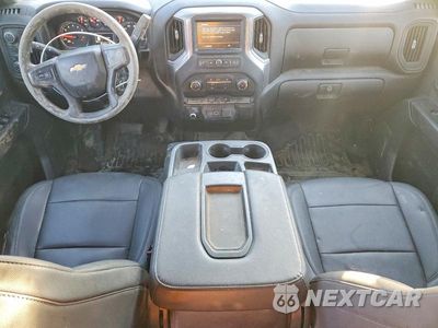 Zdjęcie 8 z 13 samochodu: 2021 CHEVROLET SILVERADO K2500 HEAVY DUTY VIN:1GC4YLE72MF105353 - miniatura