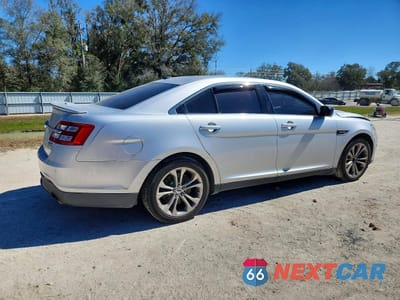 Trzecie zdjęcie samochodu z tyłu: 2013 FORD TAURUS SHO VIN:1FAHP2KT9DG127754 - miniatura