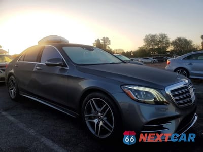Czwarte zdjęcie samochodu z boku: 2018 MERCEDES-BENZ S 560 VIN:WDDUG8DB0JA368218 - miniatura