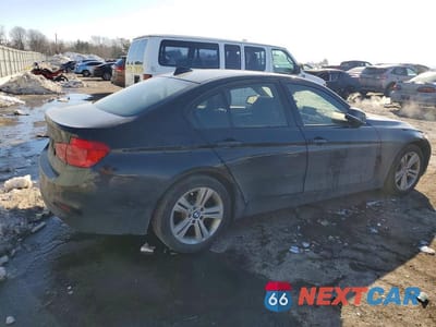 Trzecie zdjęcie samochodu z tyłu: 2016 BMW 328 XI SULEV VIN:WBA8E3G50GNU01338 - miniatura