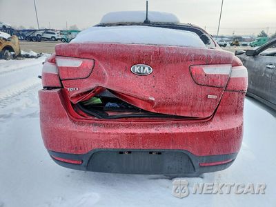 Zdjęcie 6 z 12 samochodu: 2014 KIA RIO LX VIN:KNADM4A3XE6374929 - miniatura