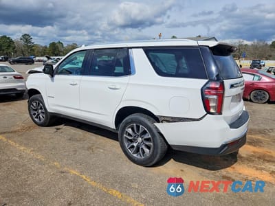 Drugie zdjęcie samochodu z przodu: 2021 CHEVROLET TAHOE C1500 LT VIN:1GNSCNKD8MR324335 - miniatura