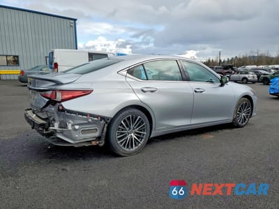 Trzecie zdjęcie samochodu z tyłu: 2022 LEXUS ES 300H BASE VIN:58ADA1C10NU020178 - miniatura
