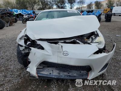 Piąte zdjęcie samochodu w środku: 2013 TOYOTA SCION FR-S VIN:JF1ZNAA14D2728054 - miniatura