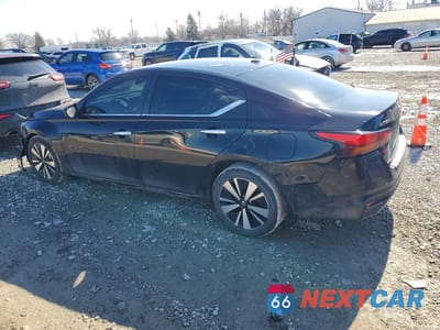 Drugie zdjęcie samochodu z przodu: 2022 NISSAN ALTIMA 2.5 SV VIN:1N4BL4DV9NN322147 - miniatura