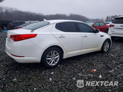 Trzecie zdjęcie samochodu z tyłu: 2013 KIA OPTIMA VIN:5XXGM4A76DG235996 - miniatura
