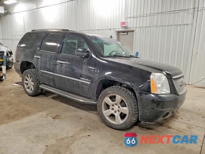 Czwarte zdjęcie samochodu z boku: 2011 GMC YUKON DENALI VIN:1GKS2EEF7BR362259 - miniatura