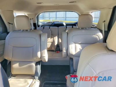 Zdjęcie 10 z 13 samochodu: 2020 FORD EXPLORER XLT VIN:1FMSK7DH5LGB09542 - miniatura
