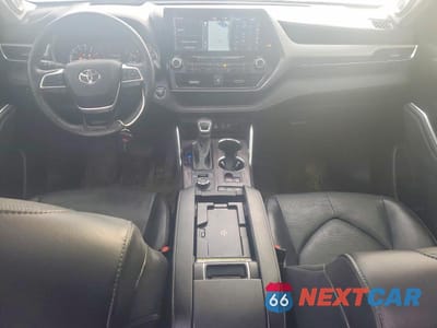 Zdjęcie 8 z 13 samochodu: 2022 TOYOTA HIGHLANDER PLATINUM VIN:5TDFZRBH9NS181949 - miniatura