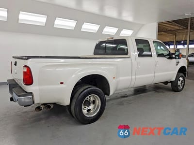 Trzecie zdjęcie samochodu z tyłu: 2010 FORD F350 SUPER DUTY VIN:1FTWW3DR8AEB28848 - miniatura