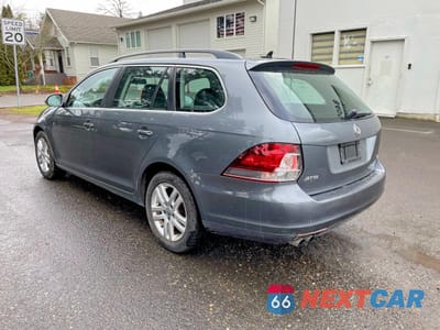 Trzecie zdjęcie samochodu z tyłu: 2011 VOLKSWAGEN JETTA TDI VIN:3VWPL7AJ4BM684764 - miniatura