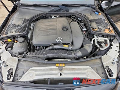 Zdjęcie 11 z 13 samochodu: 2019 MERCEDES-BENZ C 300 4MATIC VIN:55SWF8EB3KU305528 - miniatura