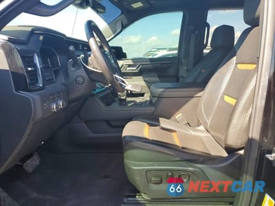 Zdjęcie 7 z 13 samochodu: 2023 GMC SIERRA K1500 AT4 VIN:1GTUUEE87PZ194274 - miniatura