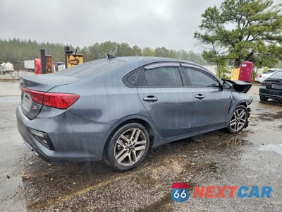 Trzecie zdjęcie samochodu z tyłu: 2019 KIA FORTE GT LINE VIN:3KPF34AD8KE017097 - miniatura