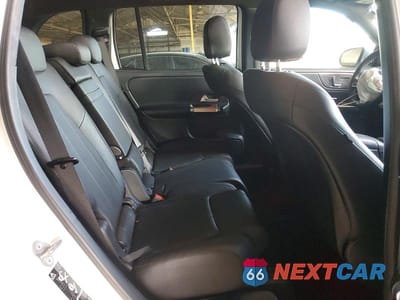 Zdjęcie 10 z 12 samochodu: 2021 MERCEDES-BENZ GLB 250 VIN:W1N4M4GB7MW146914 - miniatura