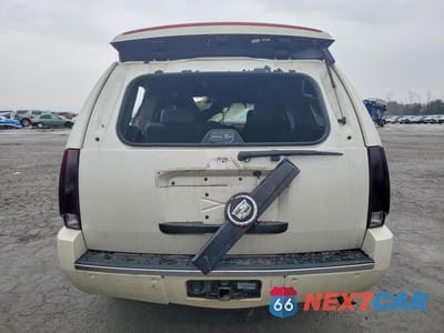 Zdjęcie 6 z 12 samochodu: 2011 CADILLAC ESCALADE ESV LUXURY VIN:1GYS4HEF0BR101430 - miniatura
