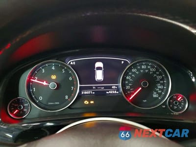 Zdjęcie 9 z 13 samochodu: 2013 VOLKSWAGEN TOUAREG V6 VIN:WVGEF9BPXDD002481 - miniatura