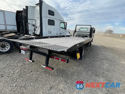 Czwarte zdjęcie samochodu z boku: 2020 ISUZU NRR VIN:JALE5W168L7305608 - miniatura