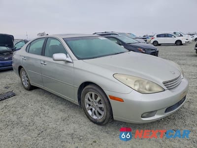 Czwarte zdjęcie samochodu z boku: 2004 LEXUS ES 330 VIN:JTHBA30G645054754 - miniatura