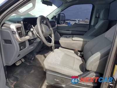 Zdjęcie 7 z 12 samochodu: 2026 FORD F450 SUPER DUTY VIN:1FTRF4DTXTEC28872 - miniatura