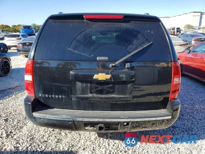 Zdjęcie 6 z 13 samochodu: 2013 CHEVROLET SUBURBAN K1500 LTZ VIN:1GNSKKE71DR255222 - miniatura