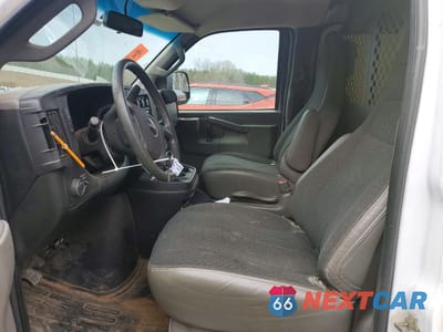 Zdjęcie 7 z 13 samochodu: 2022 GMC SAVANA 2500 CARGO UTILITY / SERVICE VAN VIN:1GTW7AF77N1241426 - miniatura