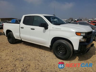 Czwarte zdjęcie samochodu z boku: 2019 CHEVROLET SILVERADO C1500 VIN:1GCRWAEF8KZ199628 - miniatura