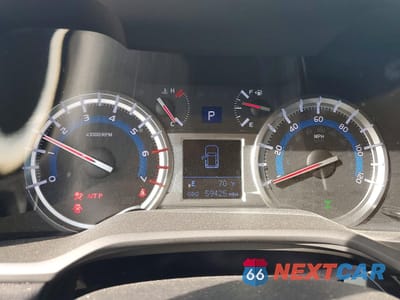 Zdjęcie 9 z 12 samochodu: 2018 TOYOTA 4RUNNER VIN:JTEBU5JR7J5598708 - miniatura