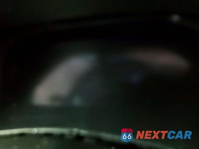 Zdjęcie 9 z 13 samochodu: 2023 TOYOTA HIGHLANDER VIN:5TDKDRBHXPS527538 - miniatura