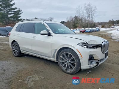 Czwarte zdjęcie samochodu z boku: 2019 BMW X7 XDRIVE40I VIN:5UXCW2C51KL087356 - miniatura