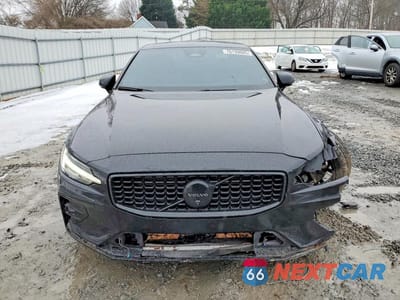 Piąte zdjęcie samochodu w środku: 2024 VOLVO S60 PLUS VIN:7JRL12TH7RG280318 - miniatura