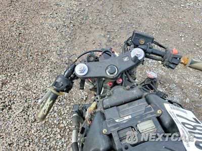 Zdjęcie 7 z 9 samochodu: 2003 HONDA CBR600 RR VIN:JH2PC37063M004720 - miniatura